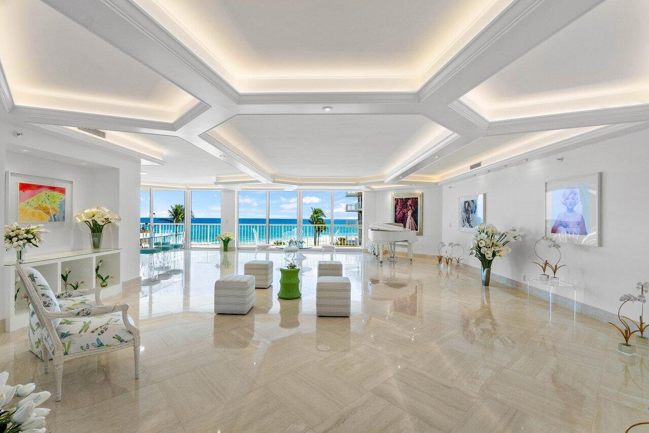 TWENTY SEVEN SEVENTY SOUTH OCEAN BLVD - Residential