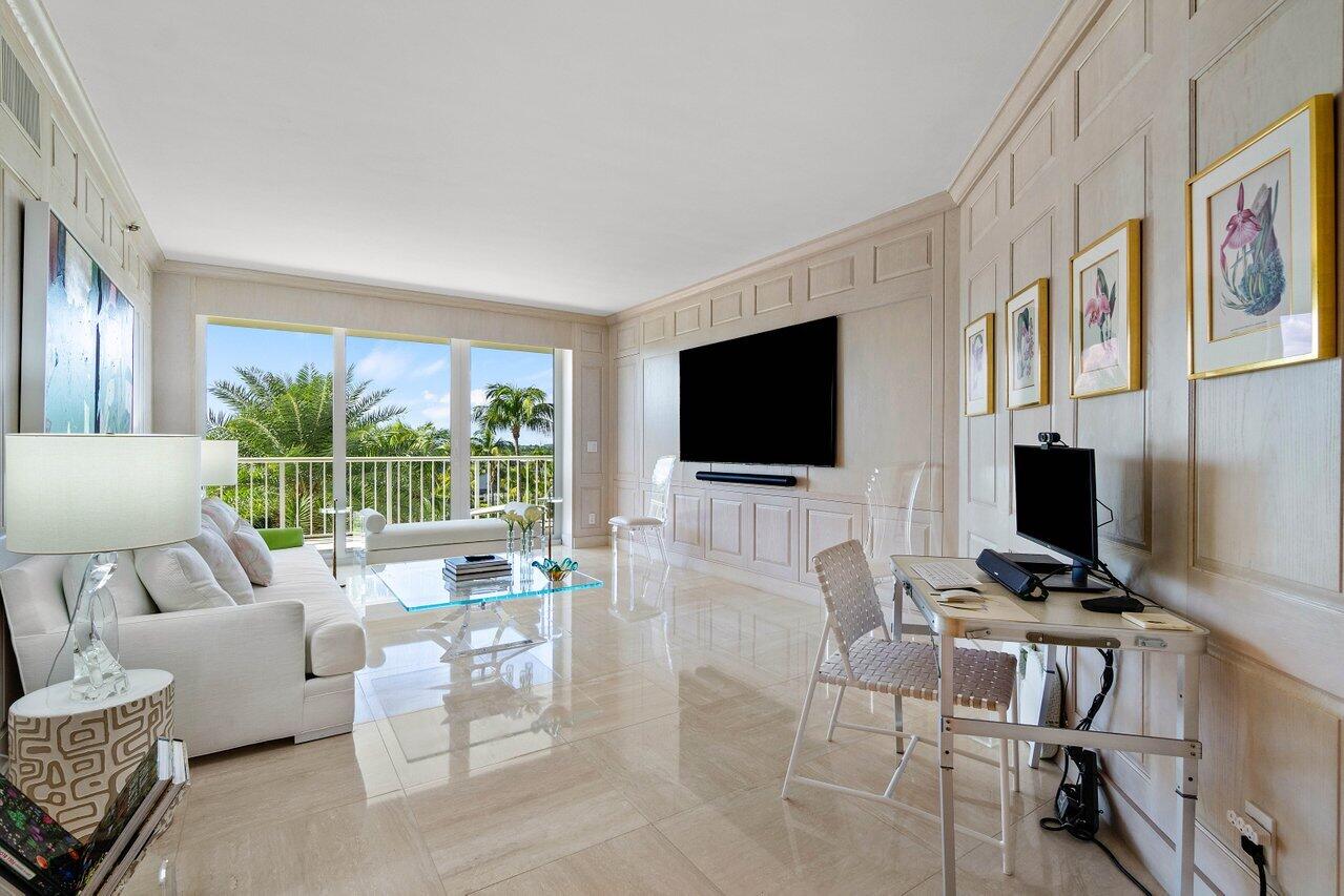 TWENTY SEVEN SEVENTY SOUTH OCEAN BLVD - Residential