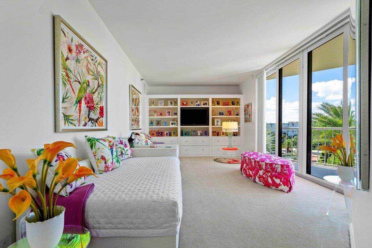 TWENTY SEVEN SEVENTY SOUTH OCEAN BLVD - Residential