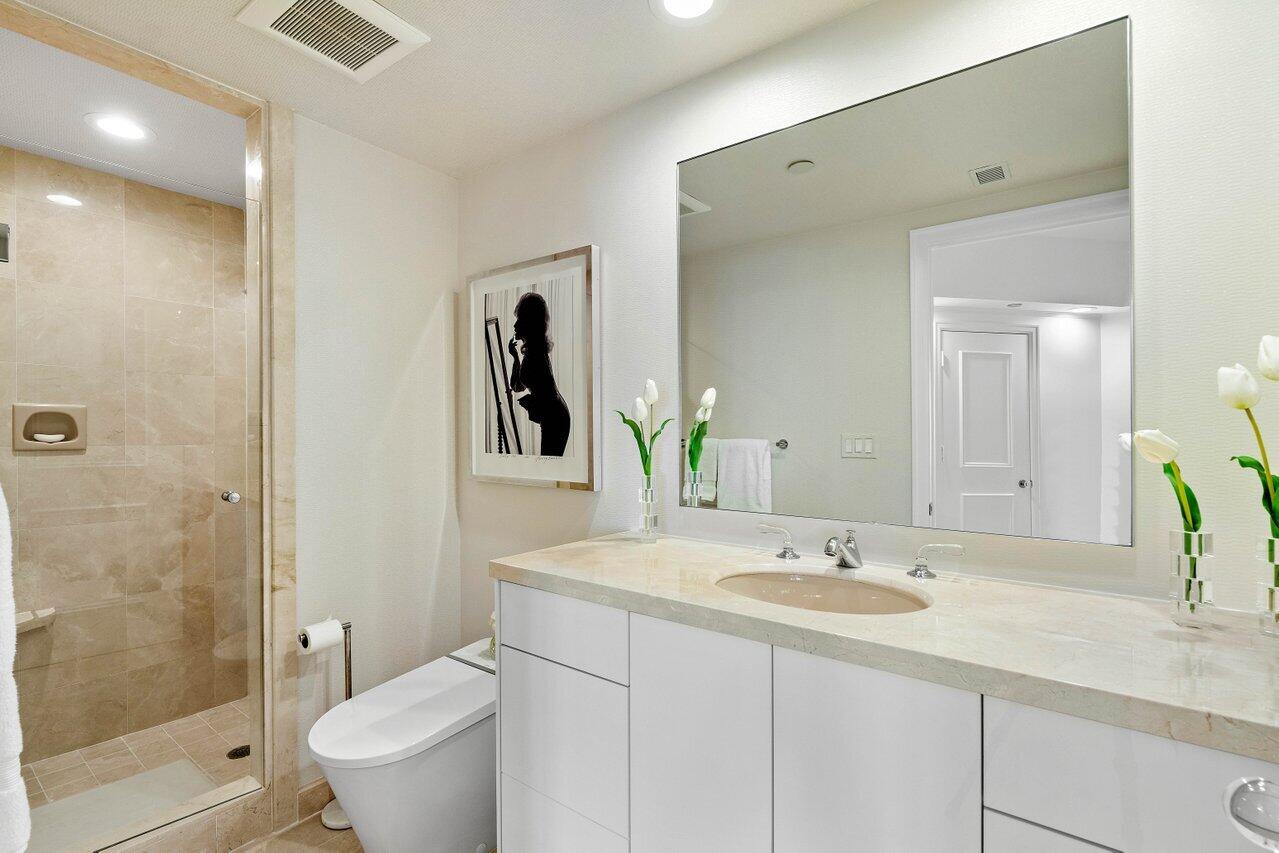 TWENTY SEVEN SEVENTY SOUTH OCEAN BLVD - Residential