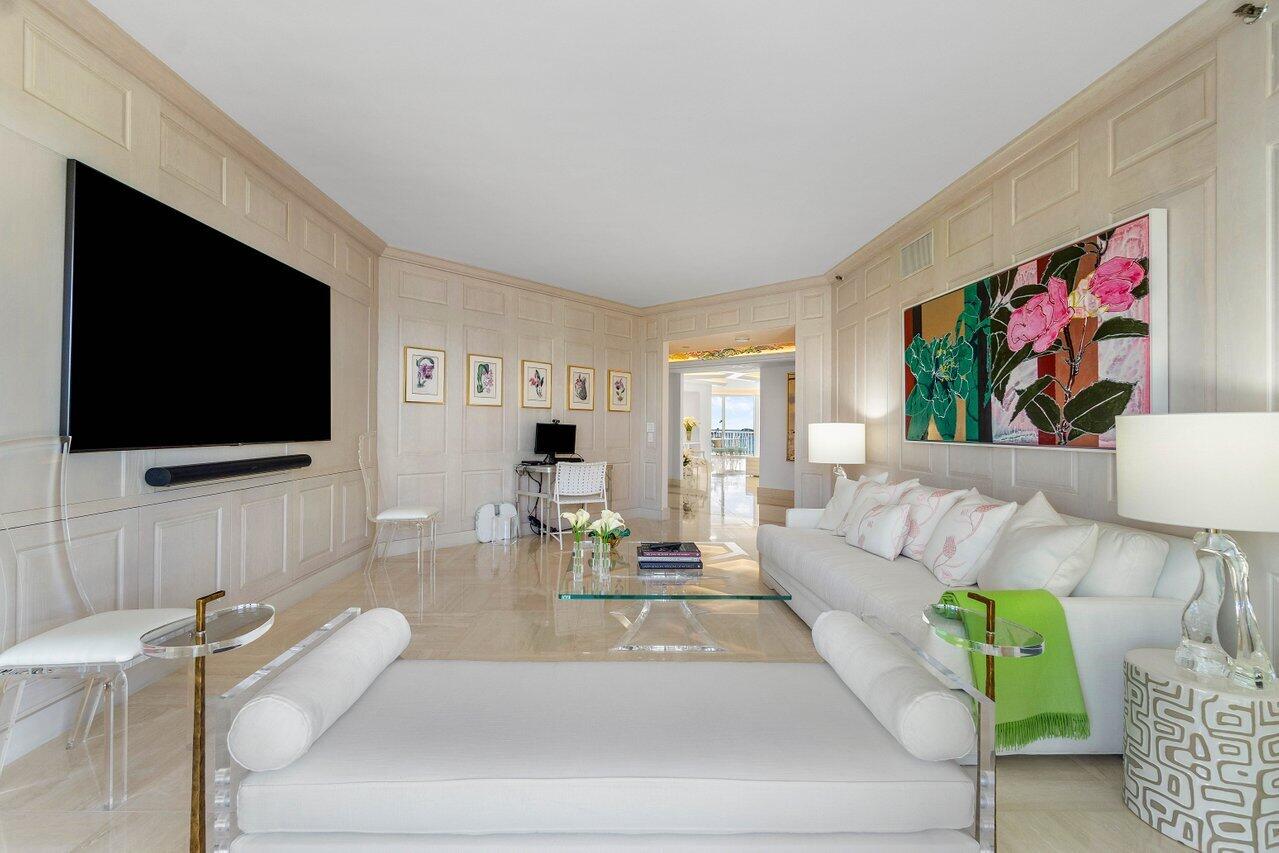 TWENTY SEVEN SEVENTY SOUTH OCEAN BLVD - Residential