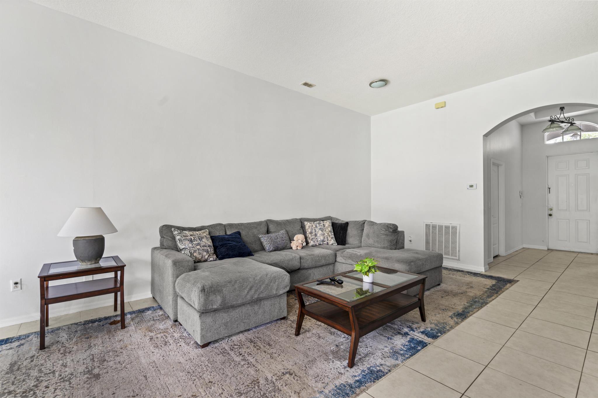 Port St Lucie, Florida 34987, United States, 3 Bedrooms Bedrooms, ,2 BathroomsBathrooms,Residential,Active,223827