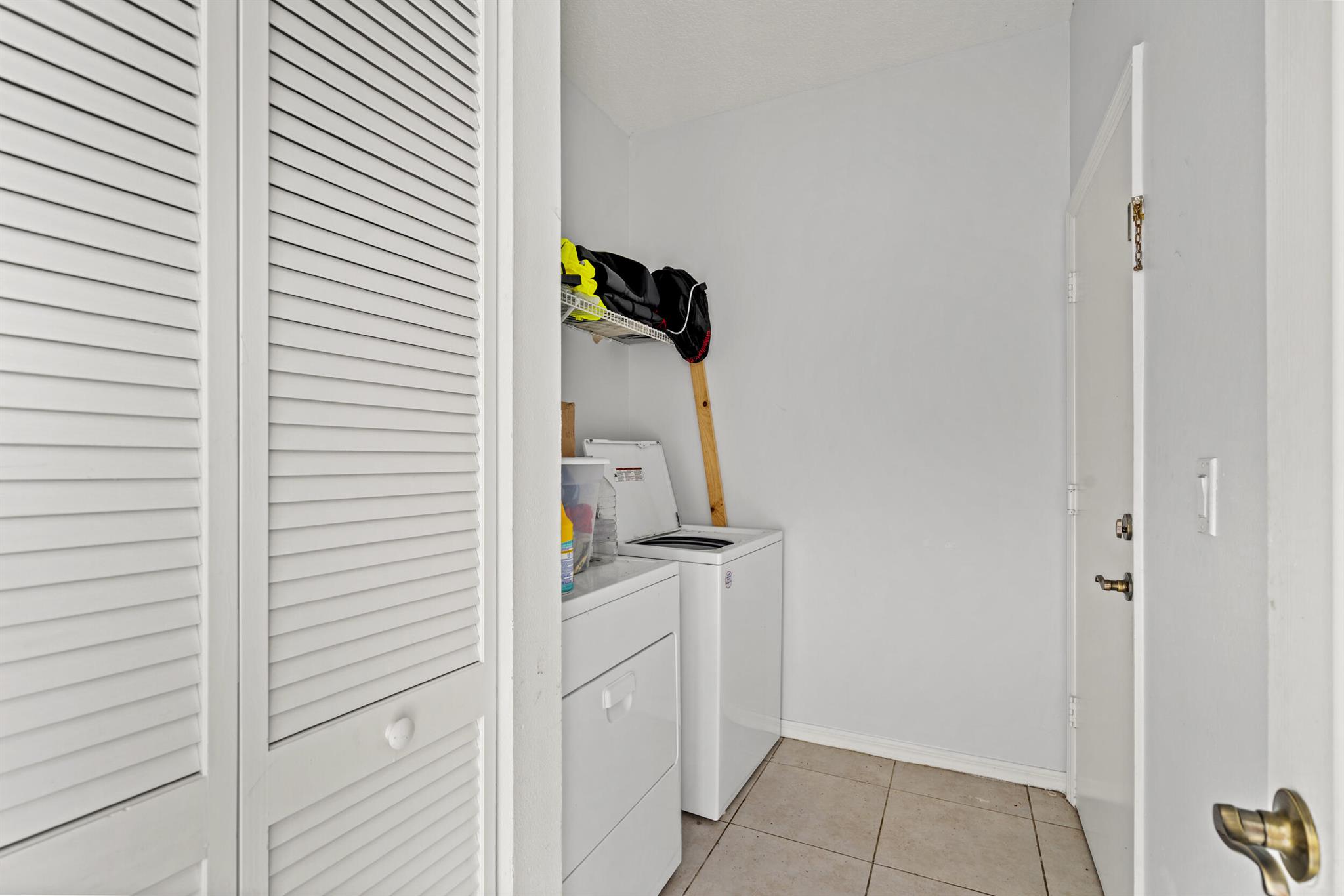 Port St Lucie, Florida 34987, United States, 3 Bedrooms Bedrooms, ,2 BathroomsBathrooms,Residential,Active,223827