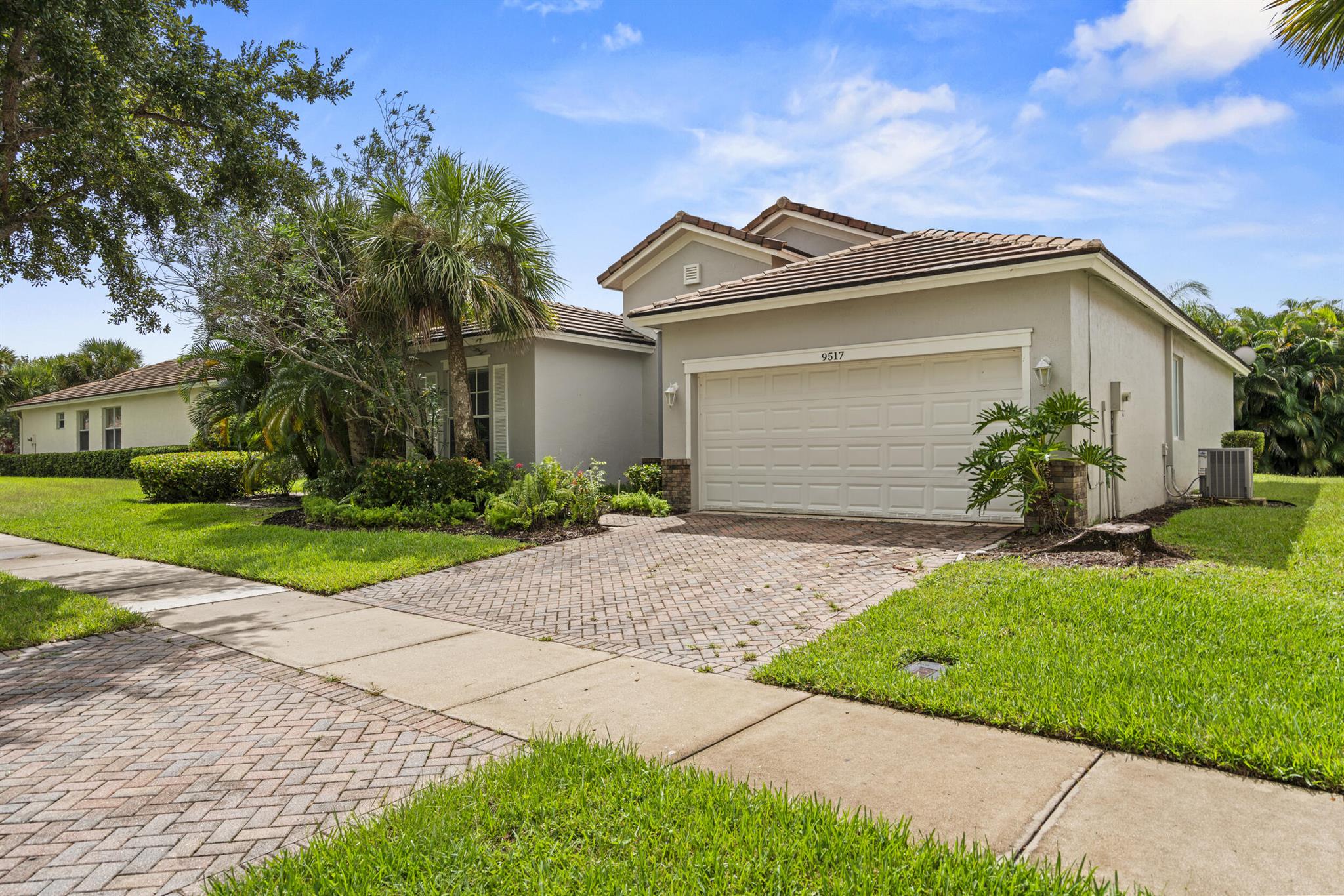 Port St Lucie, Florida 34987, United States, 3 Bedrooms Bedrooms, ,2 BathroomsBathrooms,Residential,Active,223827