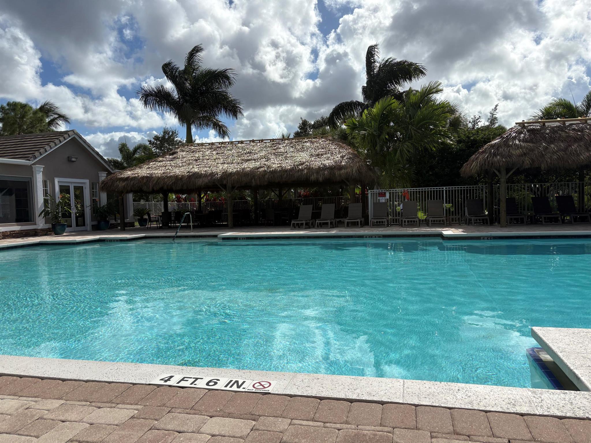 Port St Lucie, Florida 34987, United States, 3 Bedrooms Bedrooms, ,2 BathroomsBathrooms,Residential,Active,223827