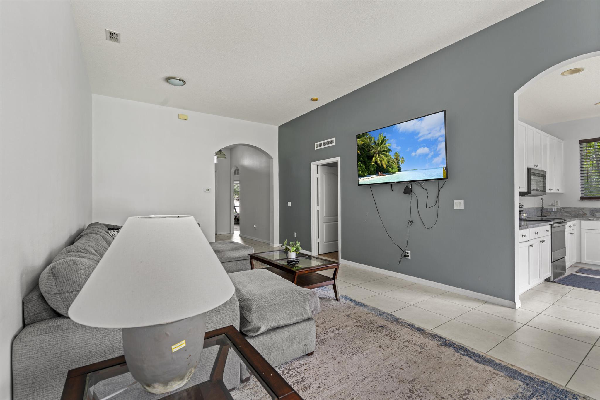 Port St Lucie, Florida 34987, United States, 3 Bedrooms Bedrooms, ,2 BathroomsBathrooms,Residential,Active,223827