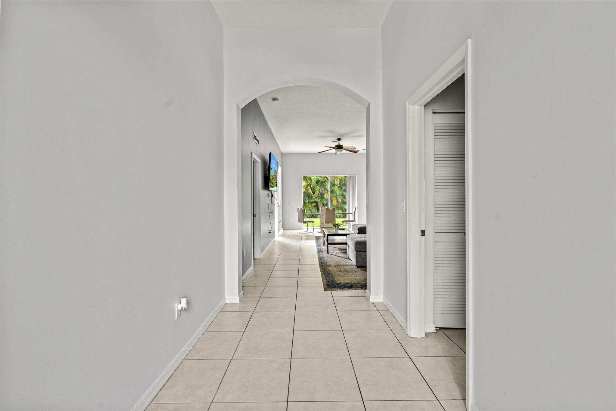 Port St Lucie, Florida 34987, United States, 3 Bedrooms Bedrooms, ,2 BathroomsBathrooms,Residential,Active,223827