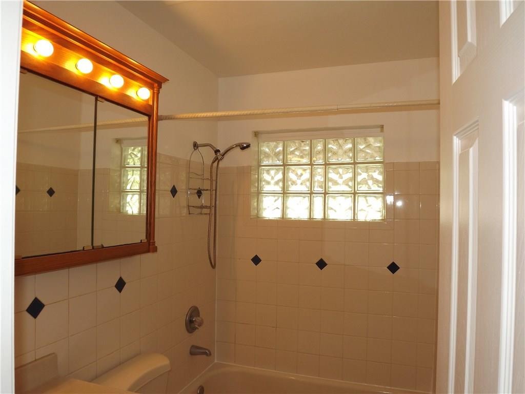 North Andrews Gardens 30- - Residential Lease