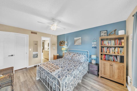 Tiny photo for 4833 Esedra Court #305, Lake Worth, FL 33467 (MLS # B26087123)