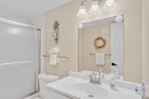 Tiny photo for 4833 Esedra Court #305, Lake Worth, FL 33467 (MLS # B26087123)