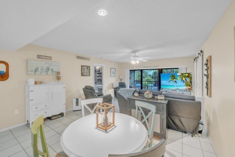 Tiny photo for 4833 Esedra Court #305, Lake Worth, FL 33467 (MLS # B26087123)