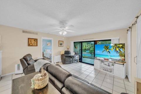 Tiny photo for 4833 Esedra Court #305, Lake Worth, FL 33467 (MLS # B26087123)