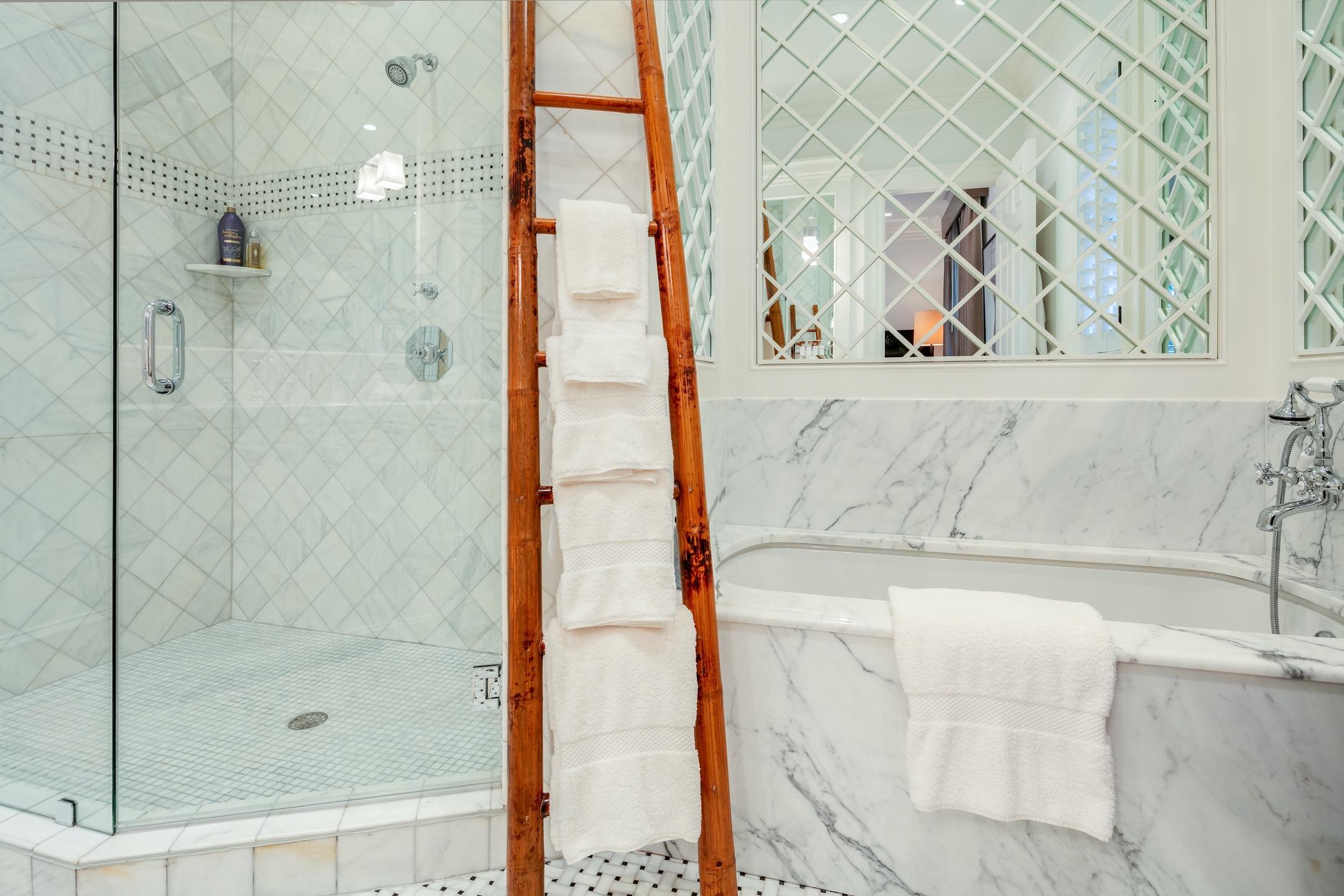 Casa Bendita - Residential