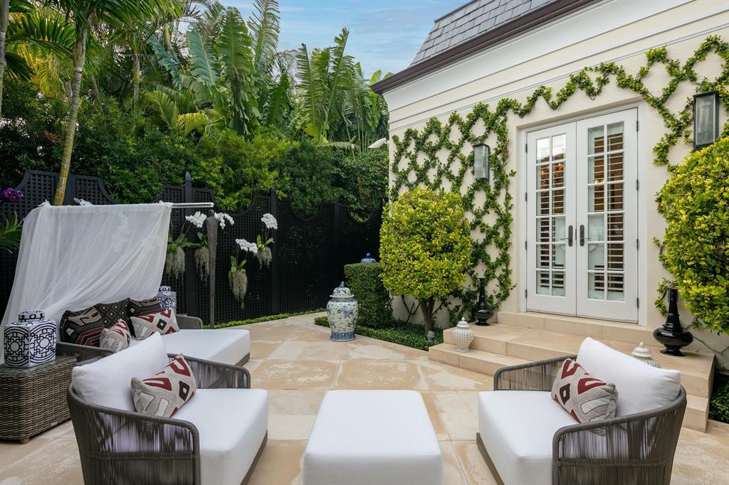 Casa Bendita - Residential