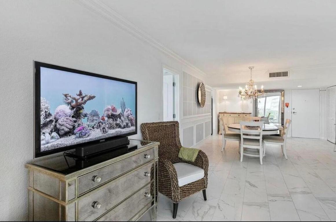 2560 S Ocean Boulevard 518