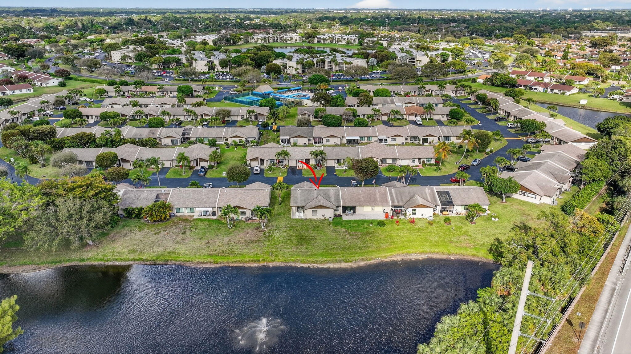 LAS VERDES (KINGS POINT 8) - Residential