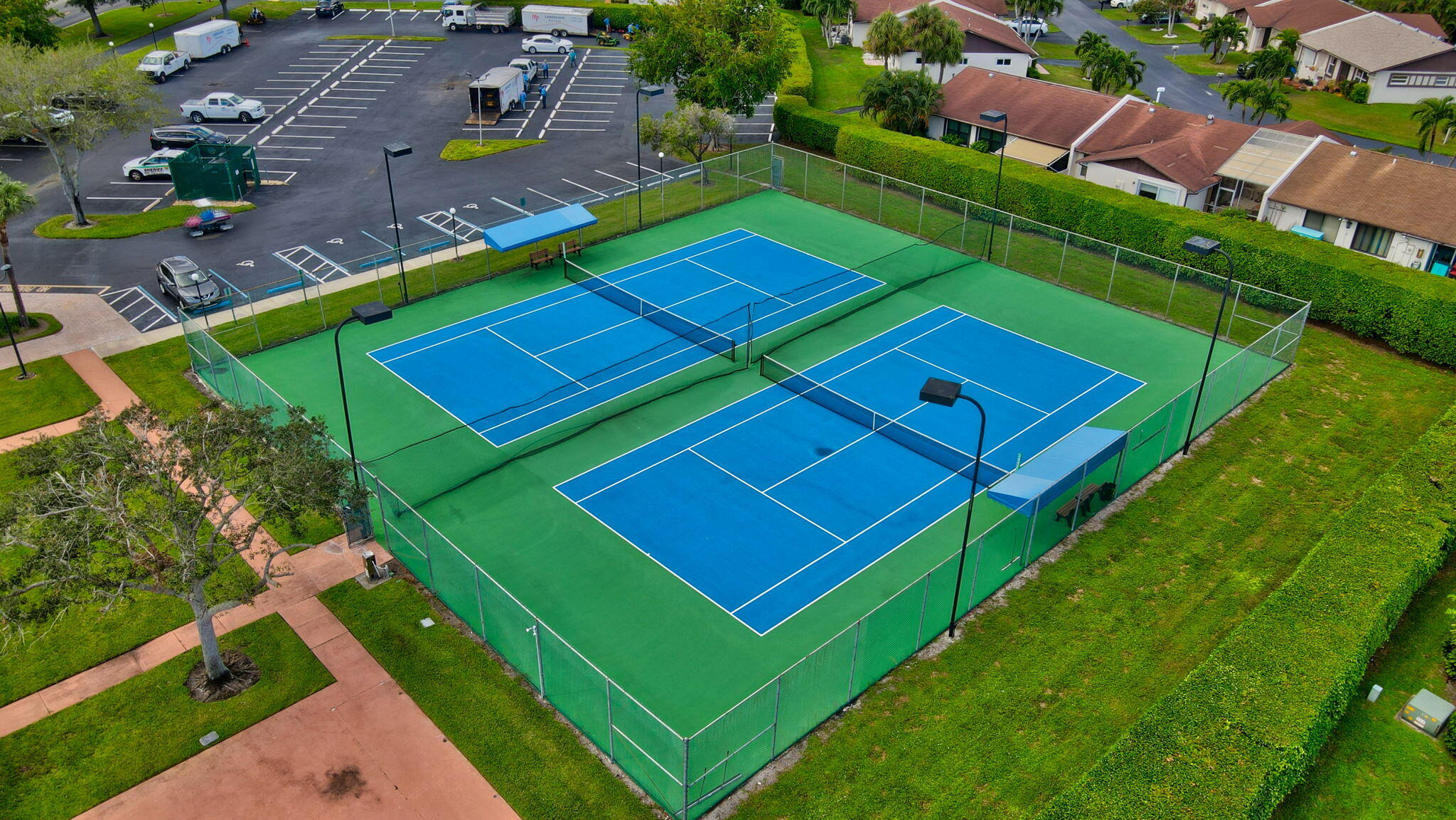 LAS VERDES (KINGS POINT 8) - Residential