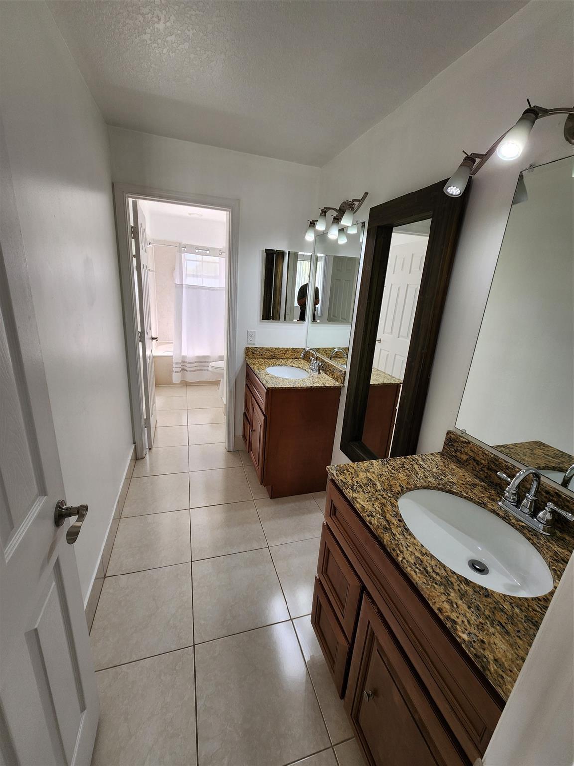 Pembroke Isles 1 - Residential Lease