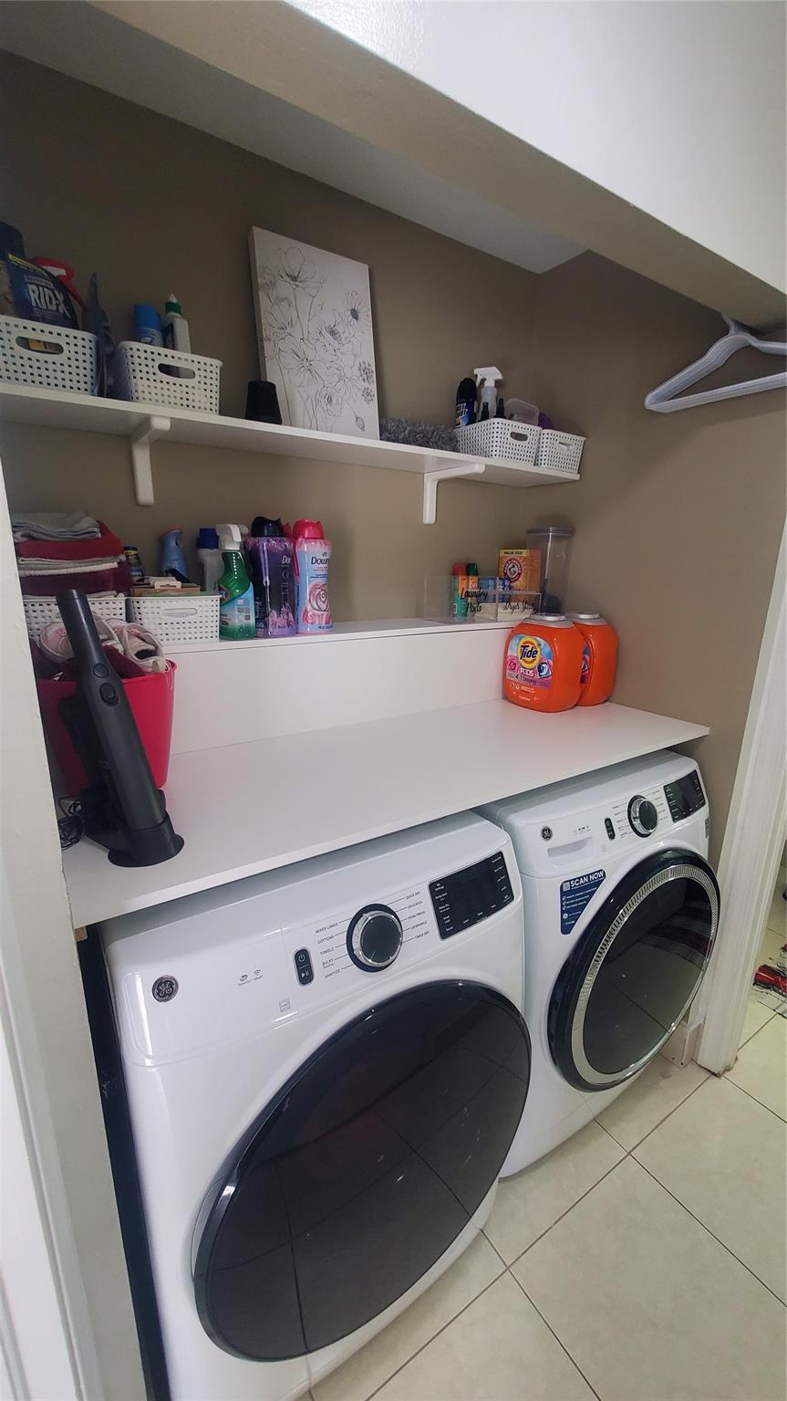 Pembroke Isles 1 - Residential Lease