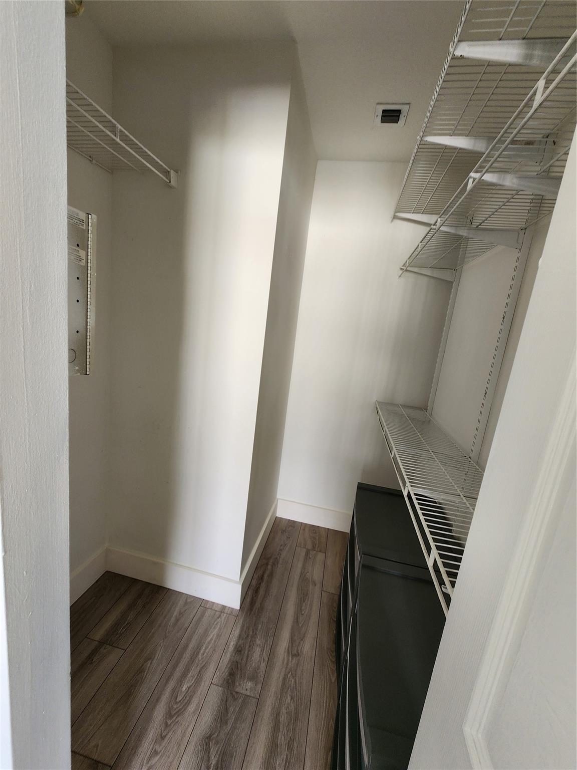 Pembroke Isles 1 - Residential Lease