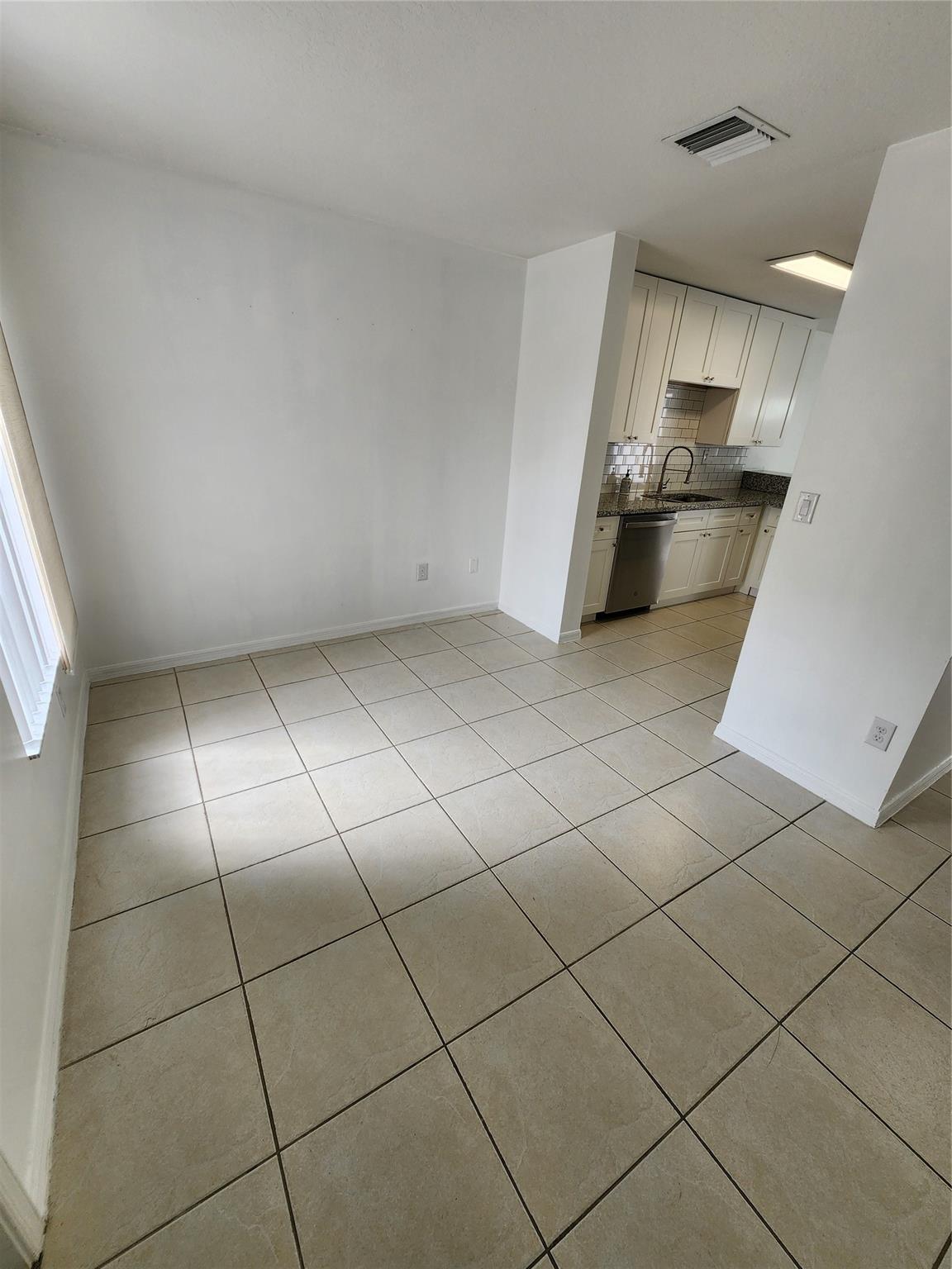 Pembroke Isles 1 - Residential Lease