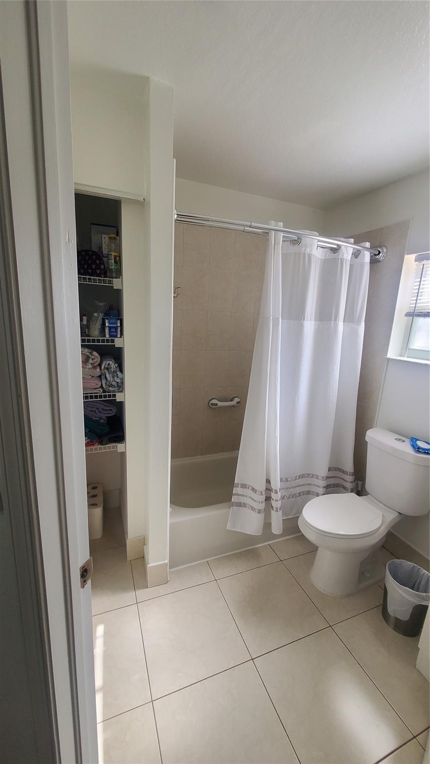 Pembroke Isles 1 - Residential Lease