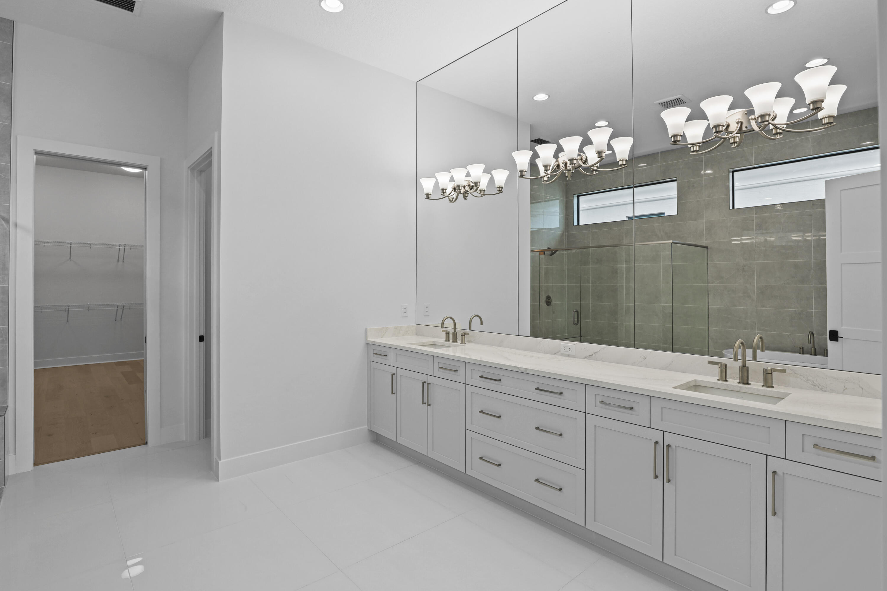 ARTISTRY - Residential
