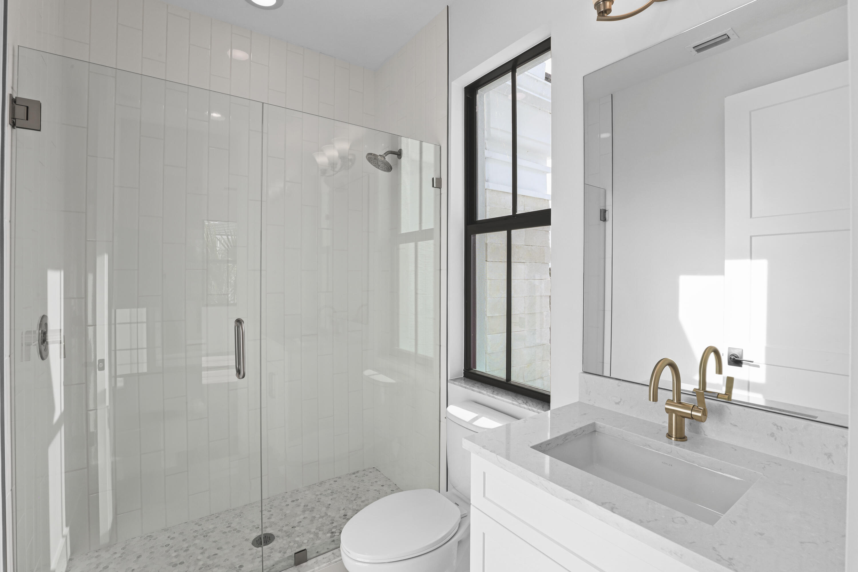 ARTISTRY - Residential