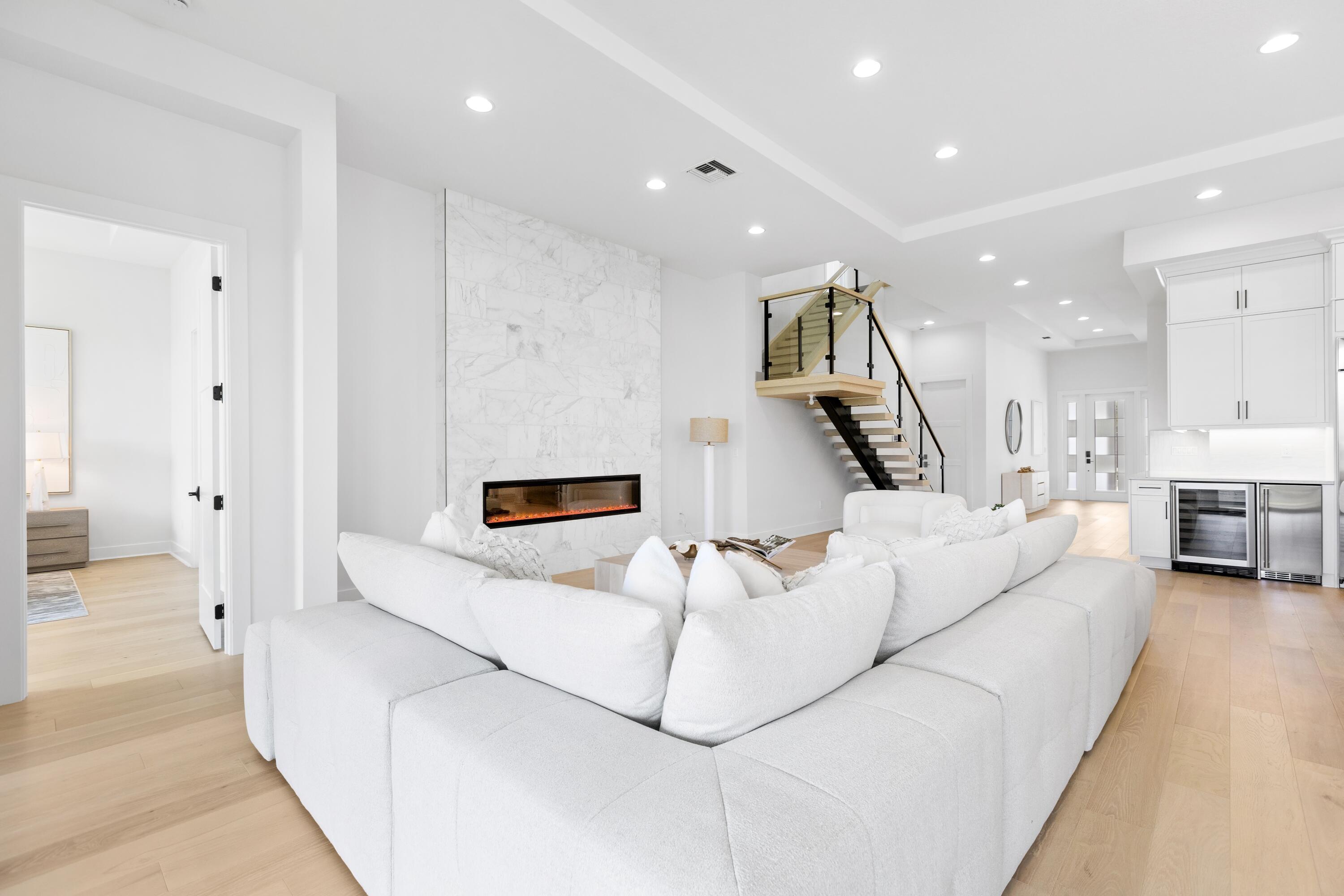 ARTISTRY - Residential