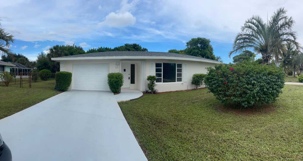 Photo of 920 NW 3RD Street, Boynton Beach, FL 33435 (MLS # B26069046)