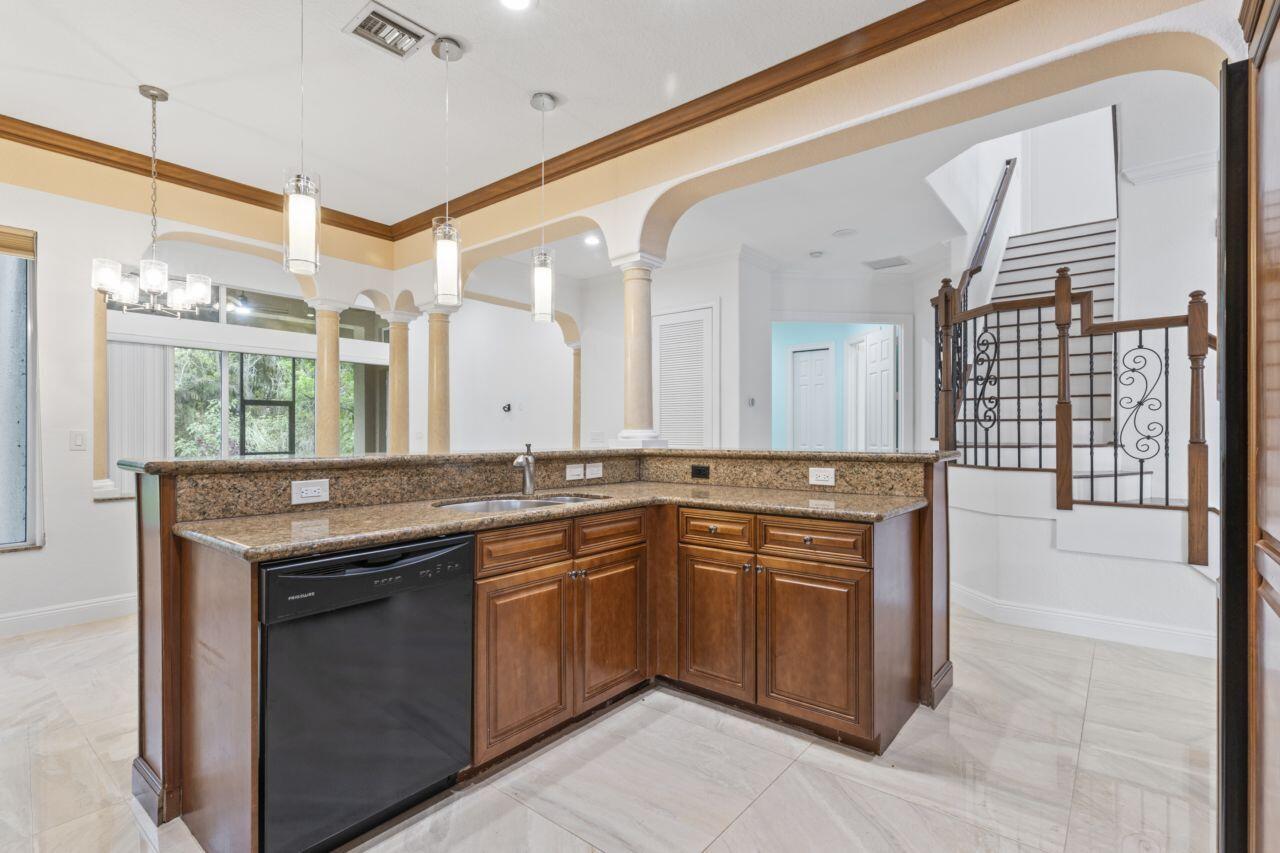 Versailles - Residential