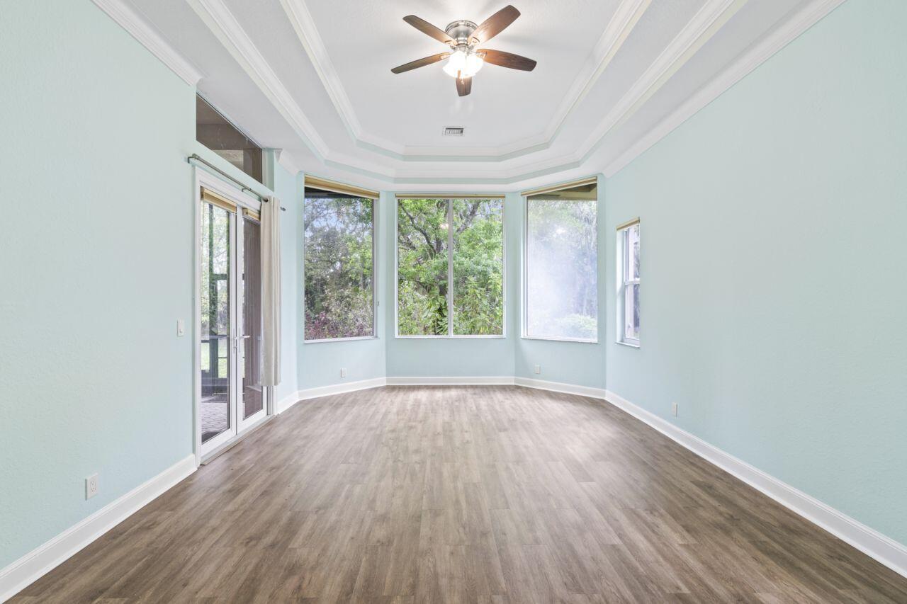 Versailles - Residential