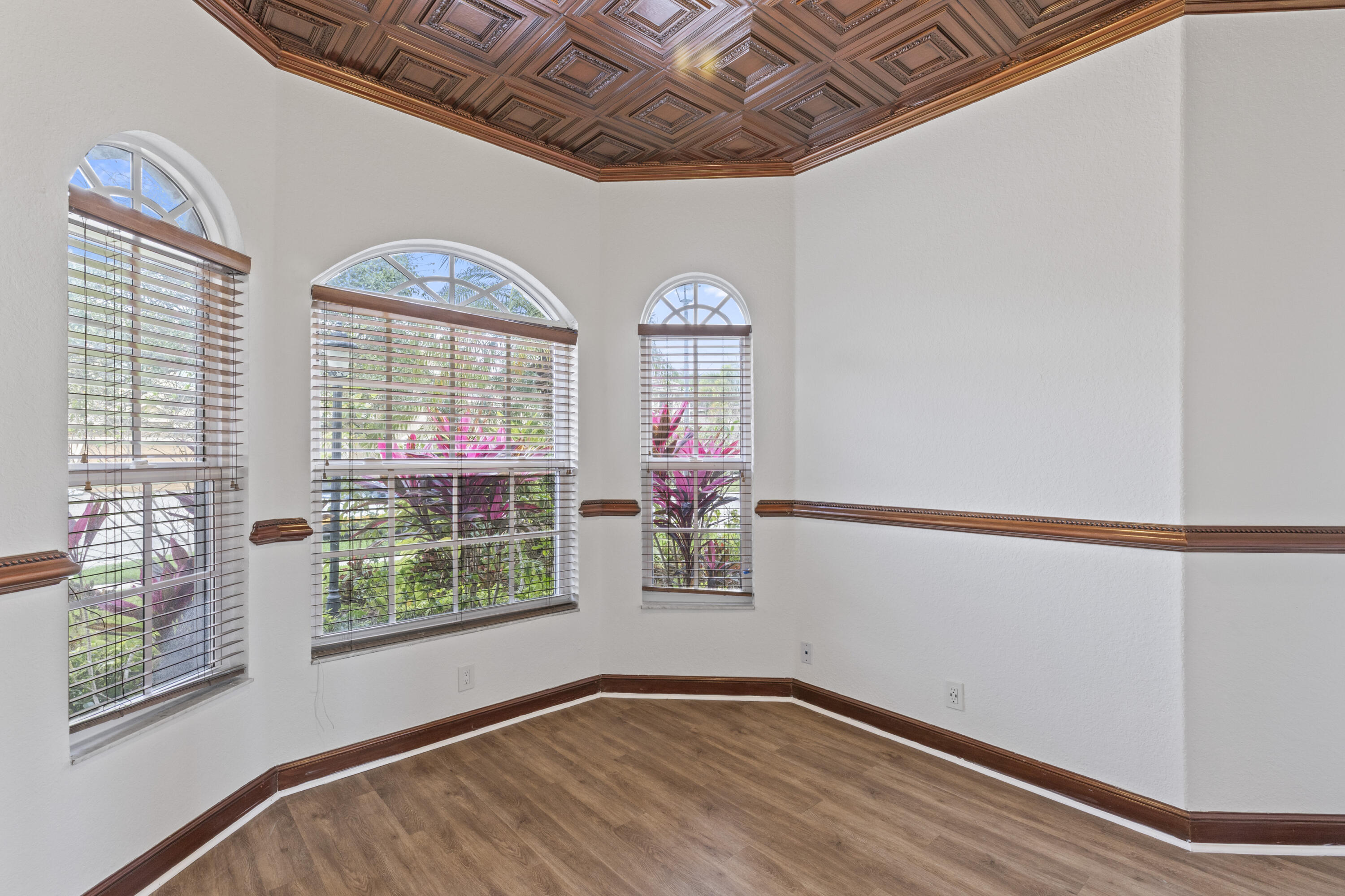 Versailles - Residential