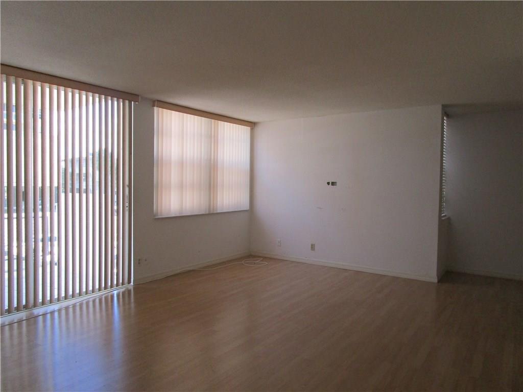 Golden Isle Yacht Club - Residential Lease