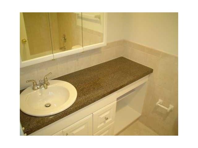 Golden Isle Yacht Club - Residential Lease