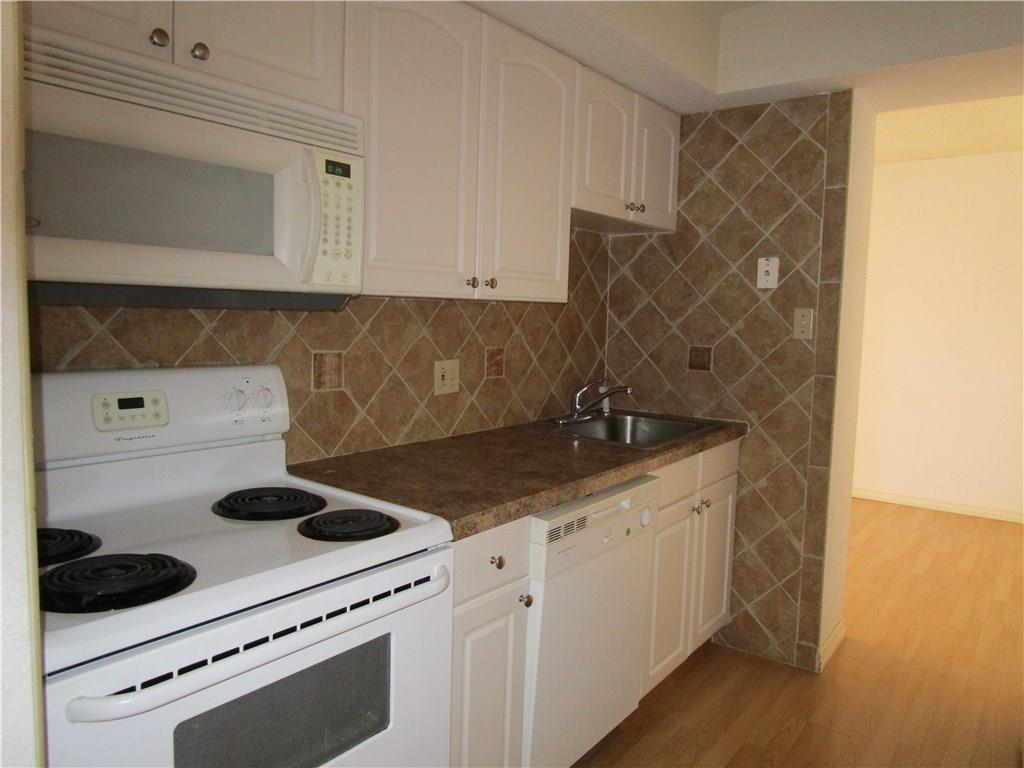 Golden Isle Yacht Club - Residential Lease