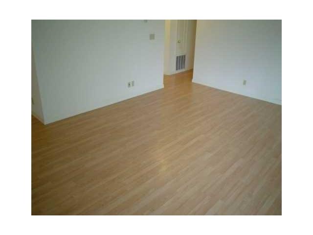 Golden Isle Yacht Club - Residential Lease