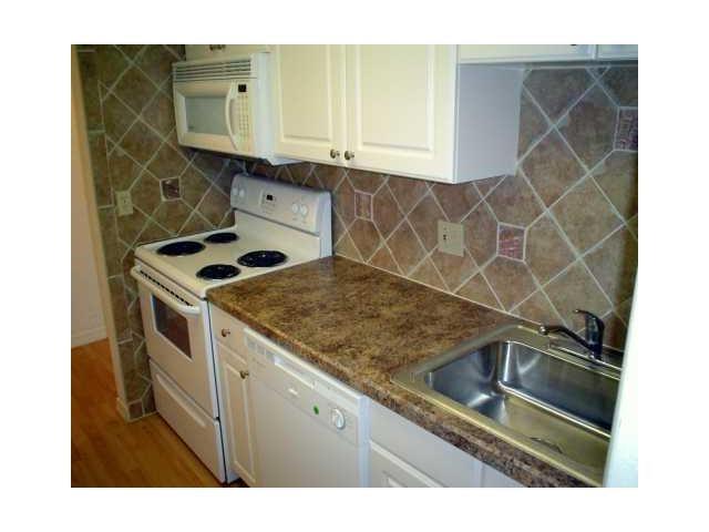 Golden Isle Yacht Club - Residential Lease