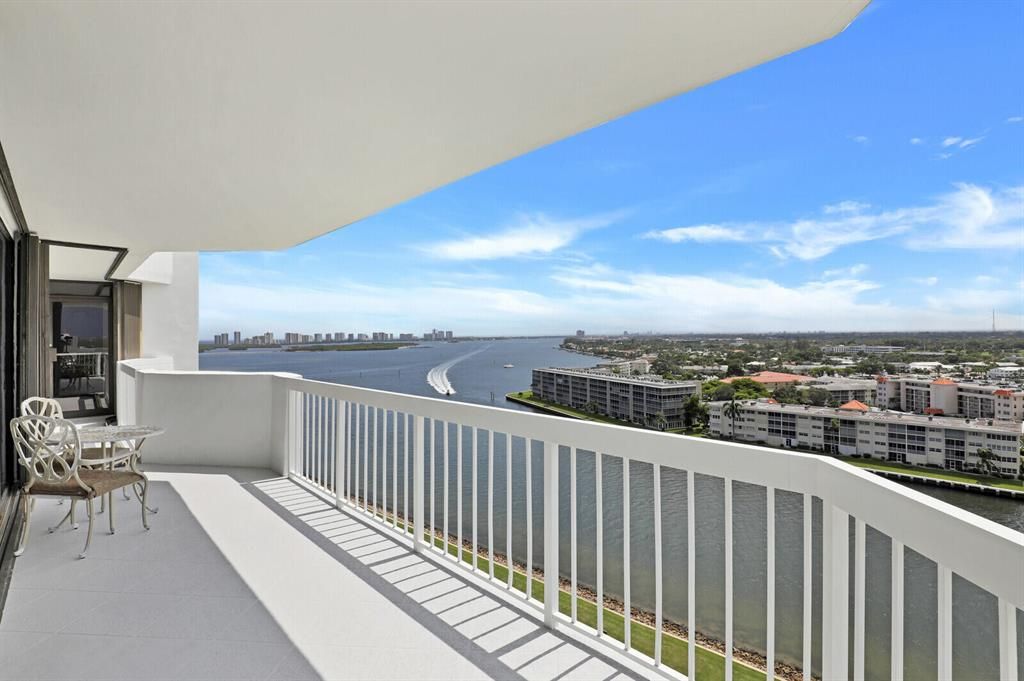 Photo of 123 Lakeshore Drive #1544, North Palm Beach, FL 33408 (MLS # R10744234)