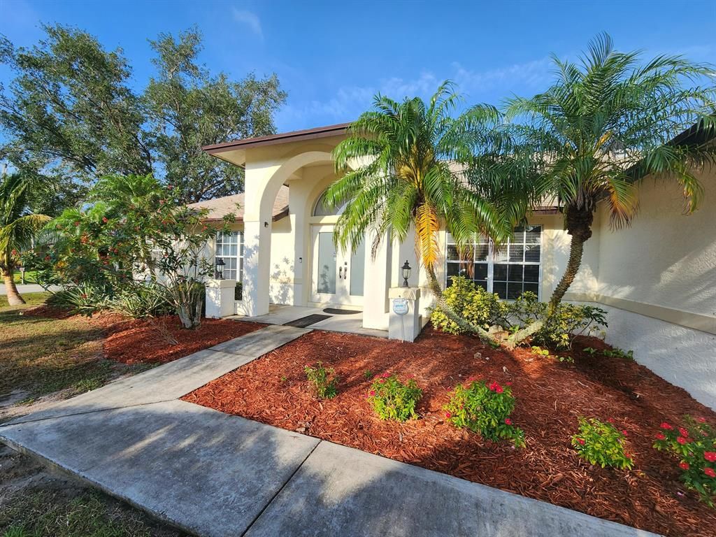 Photo of 6462 NW Fagan Street, Port St Lucie, FL 34953 (MLS # R10814341)