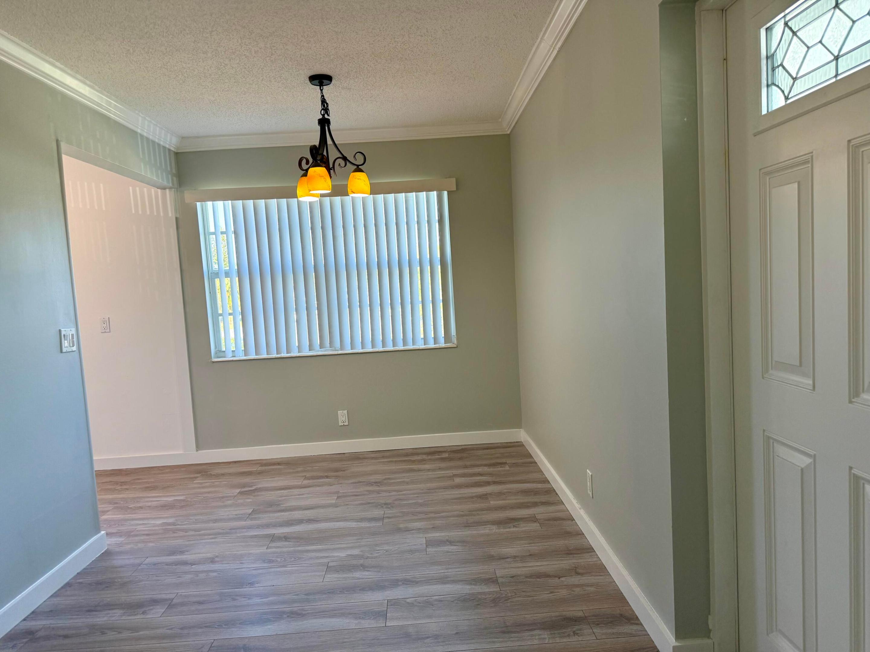 SUSSEX CONDO - Residential Lease