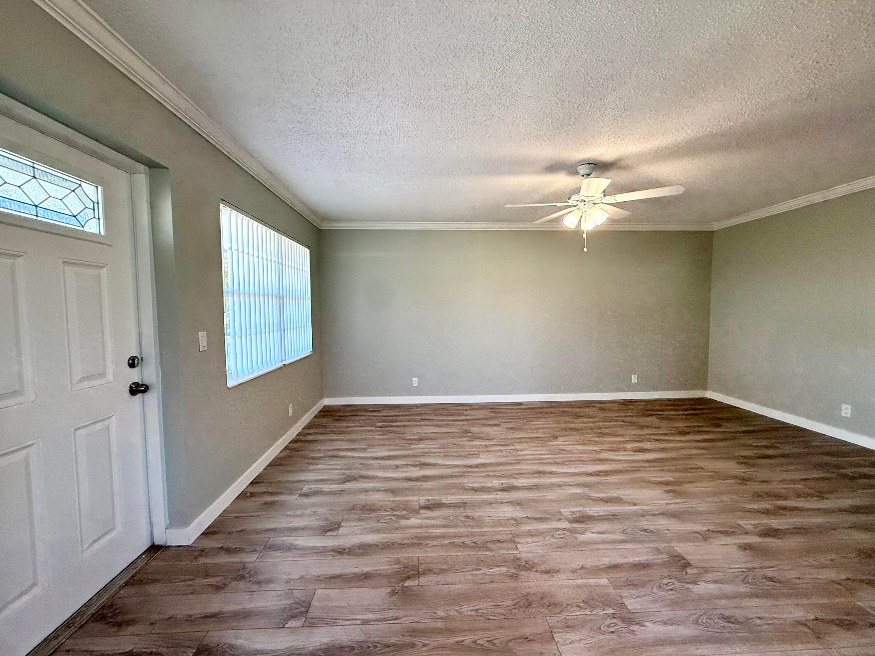 SUSSEX CONDO - Residential Lease