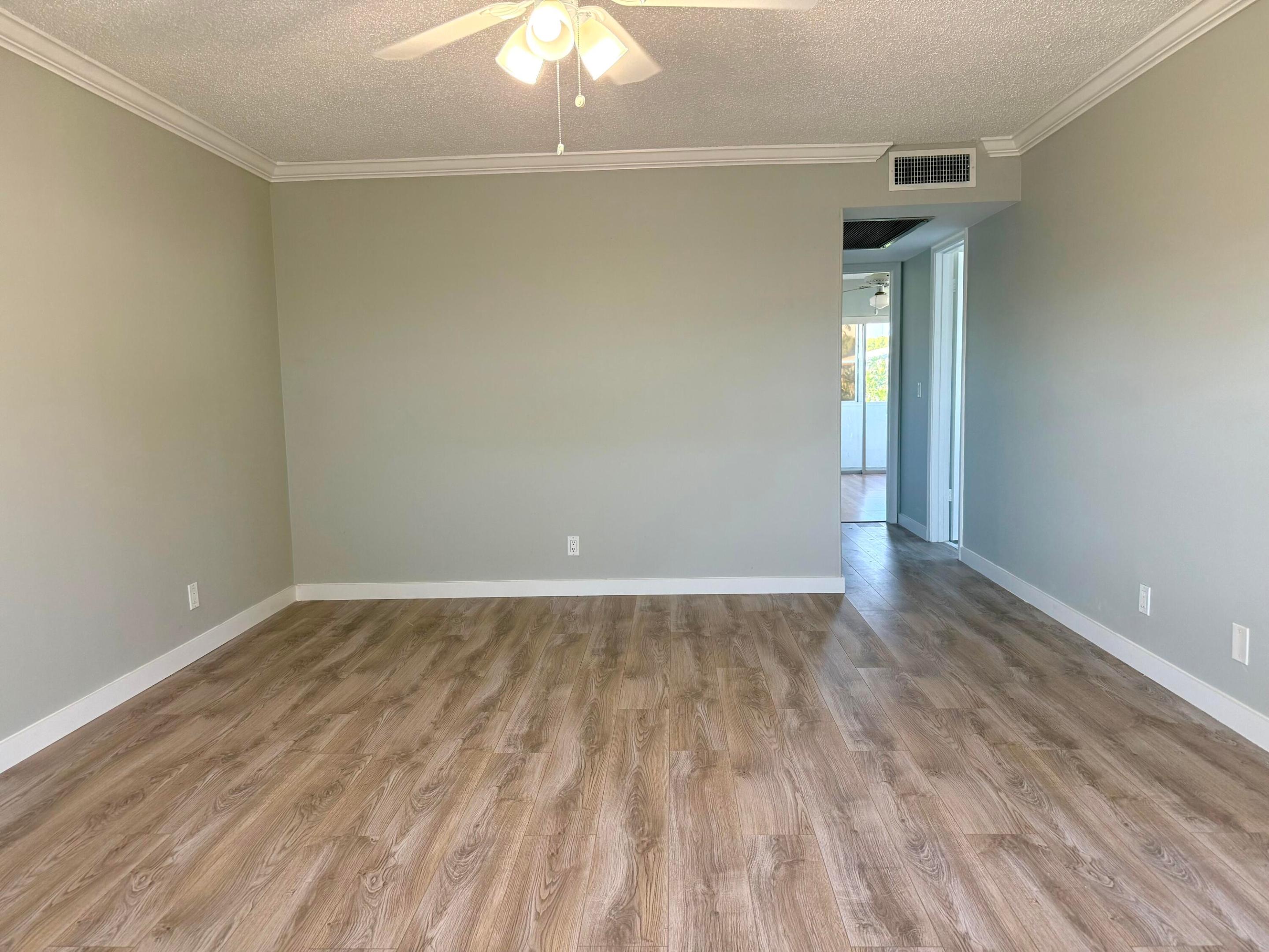 SUSSEX CONDO - Residential Lease