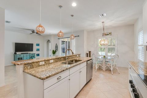 Single Family Residence in Jupiter FL 148 Rudder Cay Way 8.jpg