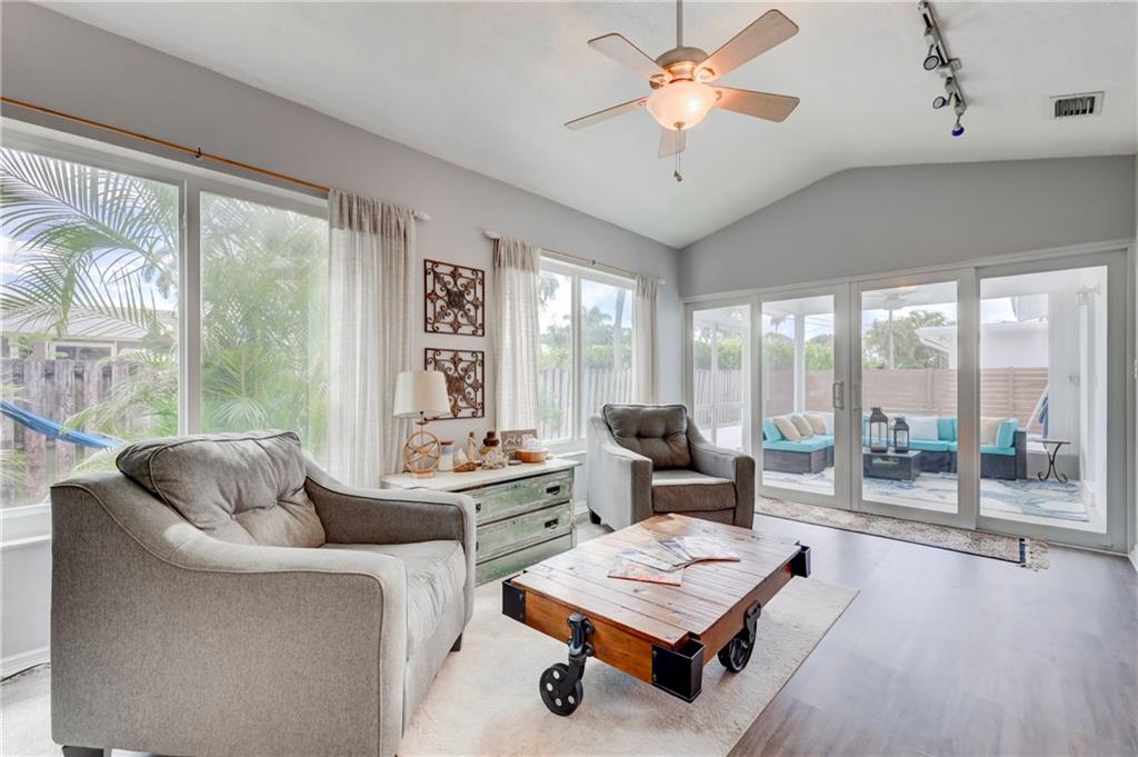 CONNOR ESTATES - Residential