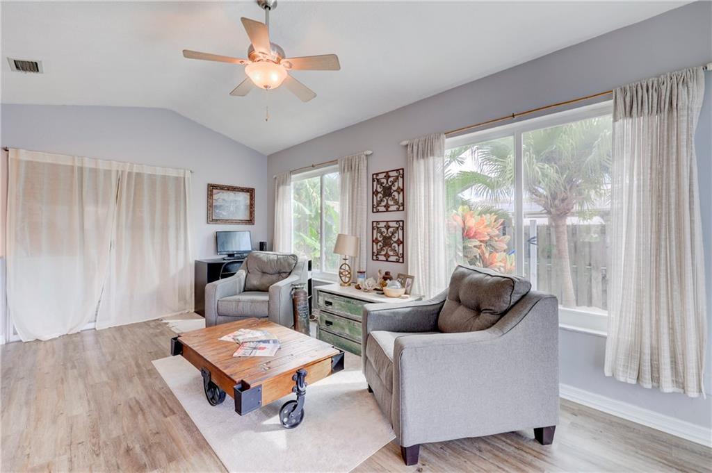 CONNOR ESTATES - Residential