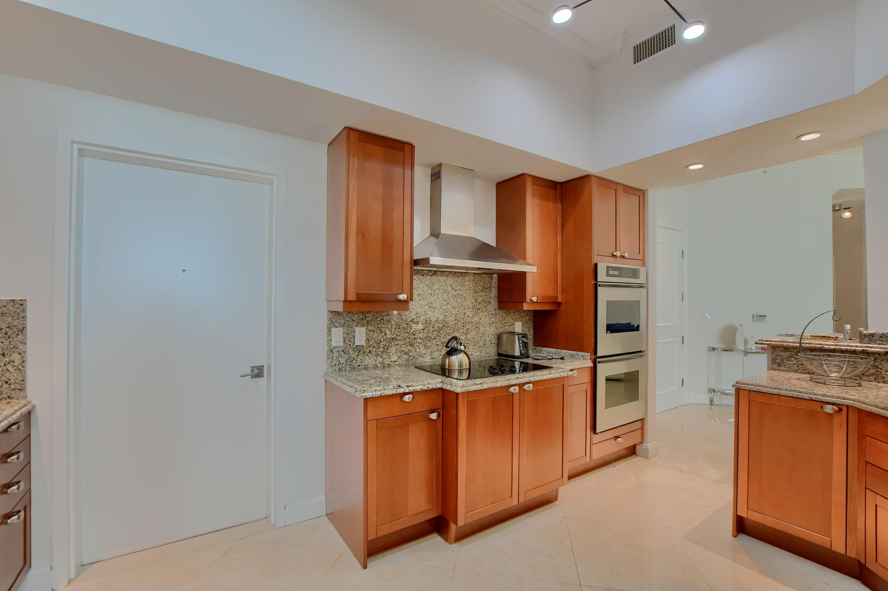 Ocean Grande Beach Marina - Residential