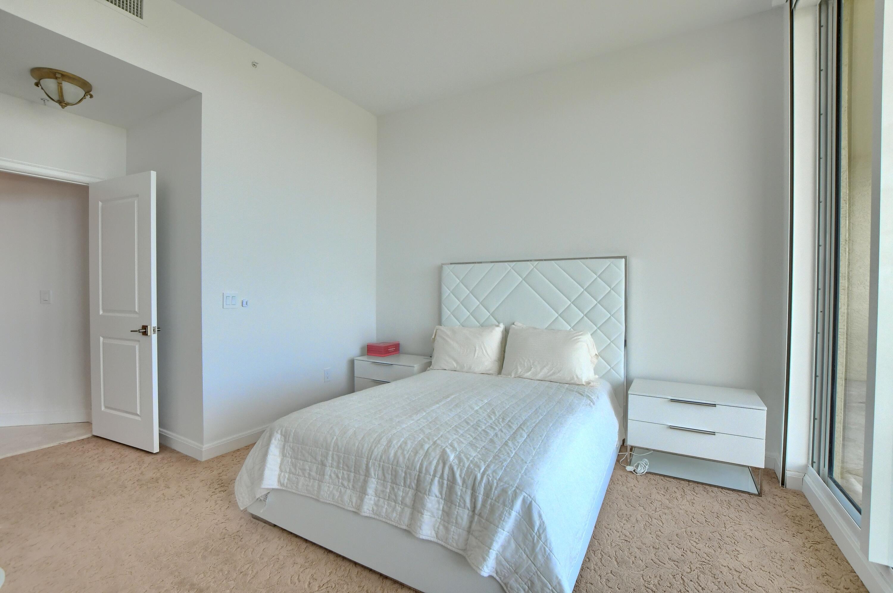 Ocean Grande Beach Marina - Residential