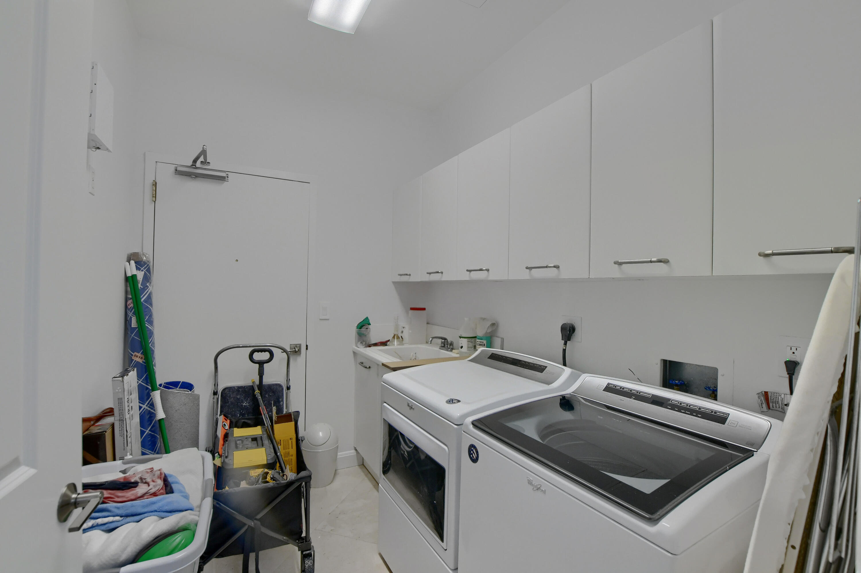 Ocean Grande Beach Marina - Residential