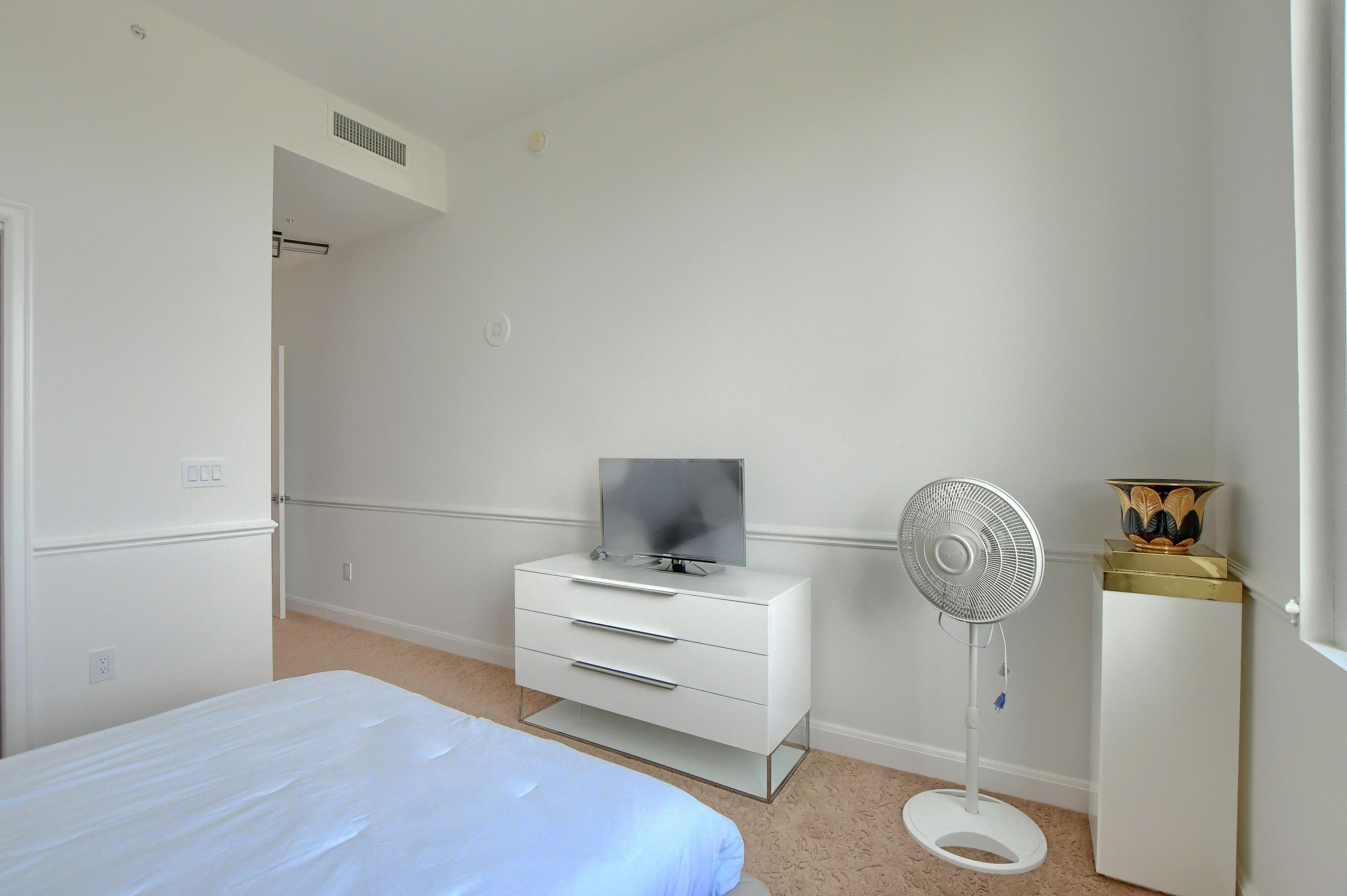 Ocean Grande Beach Marina - Residential